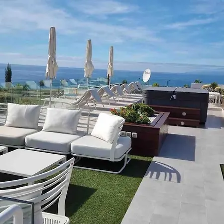 Luxury Rebeka - Heated Pool And Jacuzzi אדחה