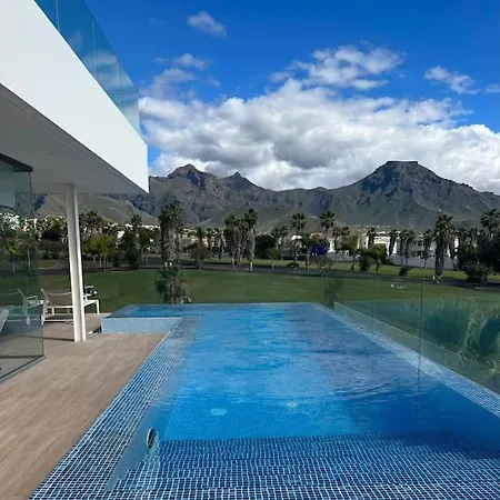 Luxury Rebeka - Heated Pool And Jacuzzi 别墅 阿德耶